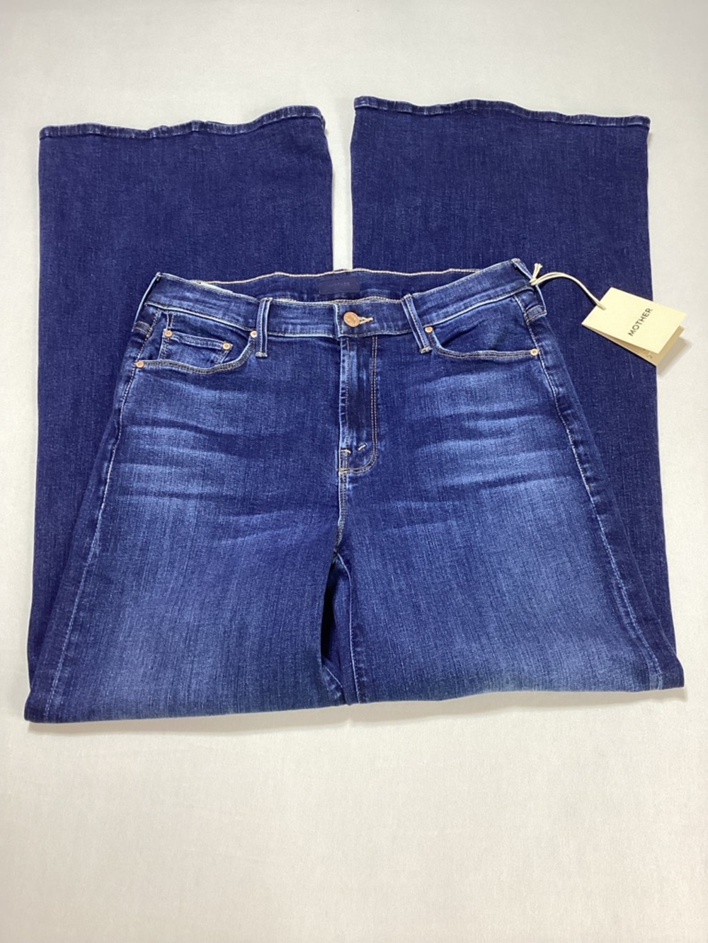 MOTHER The Twister Sneak High-Rise Wide Leg Jeans - Picture 4 of 16